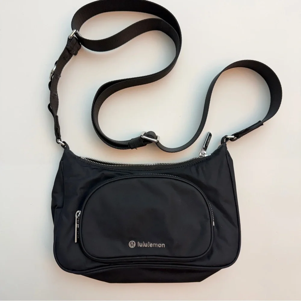 lululemon Crossbody Bag - Picture 1 of 5